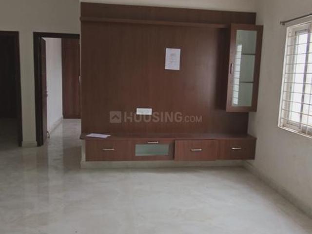 2 BHK Apartment in Beeramguda for resale Sangareddy. The reference number is 20670772