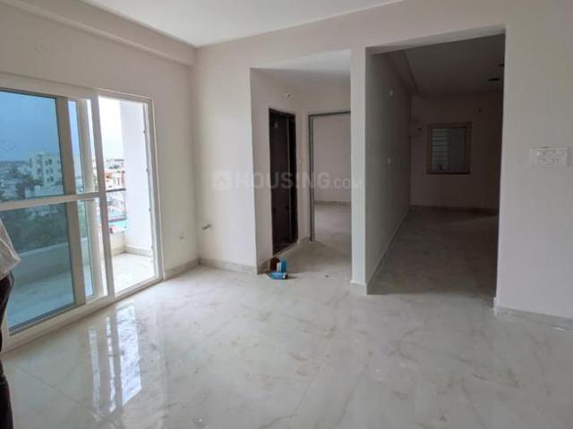 2 BHK Apartment in Beeramguda for resale Sangareddy. The reference number is 20783188
