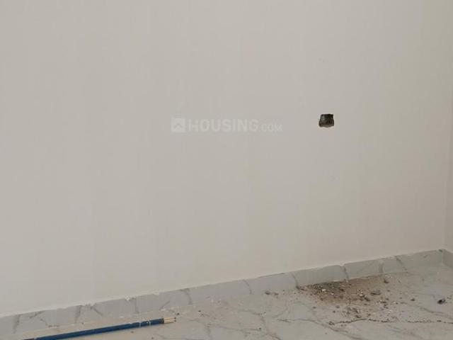 2 BHK Apartment in Beeramguda for resale Sangareddy. The reference number is 20894698