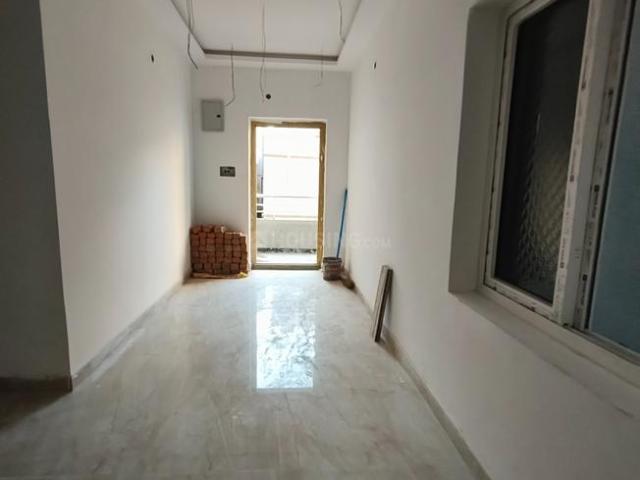 2 BHK Apartment in Beeramguda for resale Sangareddy. The reference number is 20376542