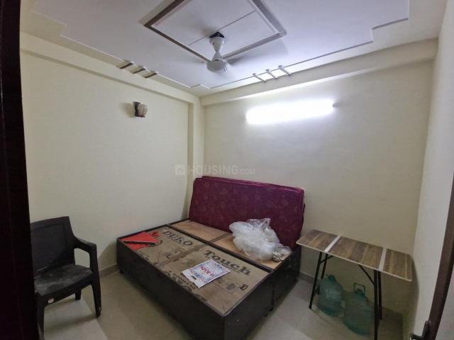 2 BHK Apartment in Begumpur for resale New Delhi. The reference number is 17430423