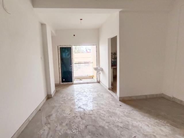 2 BHK Apartment in Behala Chowrasta for resale Kolkata. The reference number is 20714997