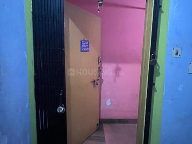 2 BHK Apartment in Behala for rent Kolkata. The reference number is 20440496