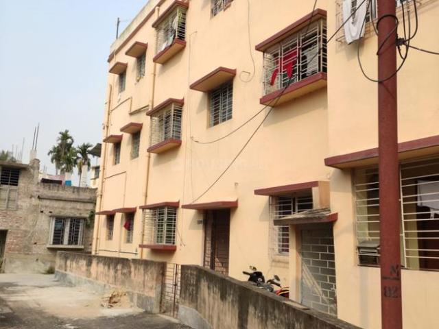 2 BHK Apartment in Behala for resale Kolkata. The reference number is 12772501