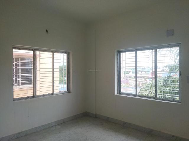 2 BHK Apartment in Behala for resale Kolkata. The reference number is 17653136