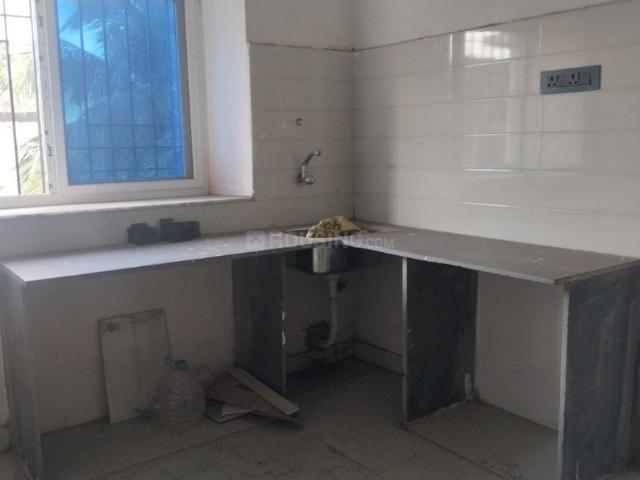 2 BHK Apartment in Behala for resale Kolkata. The reference number is 18308261