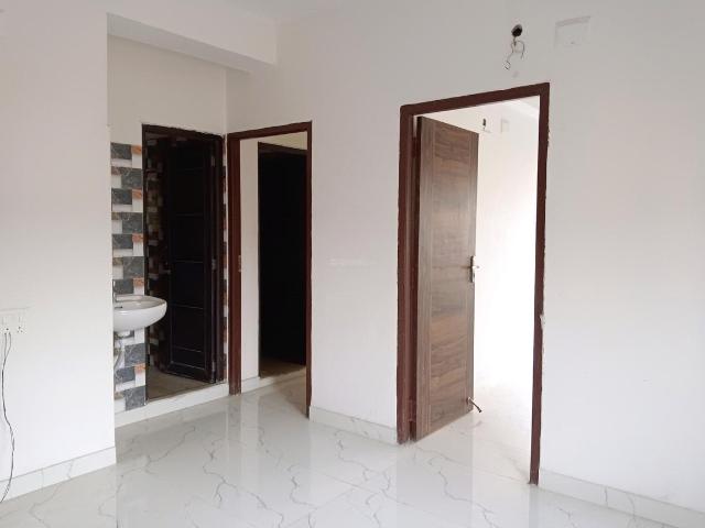 2 BHK Apartment in Behala for resale Kolkata. The reference number is 19248804