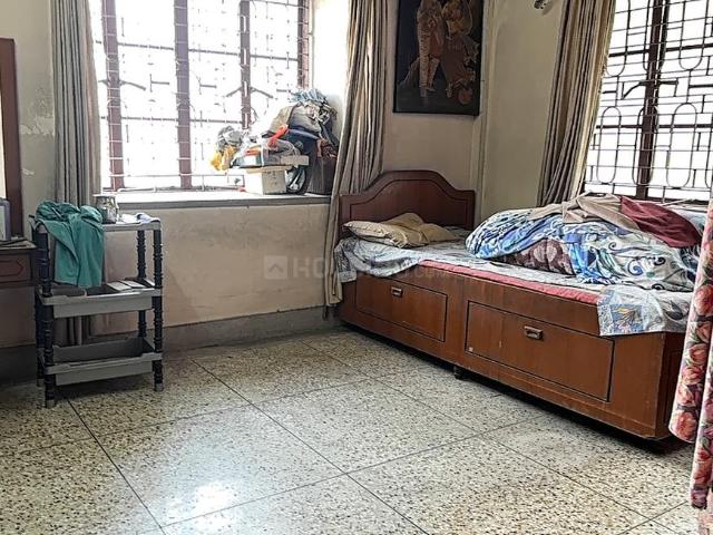 2 BHK Apartment in Behala for resale Kolkata. The reference number is 19670835