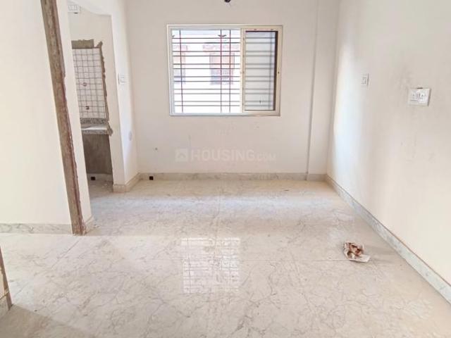 2 BHK Apartment in Behala for resale Kolkata. The reference number is 20244639