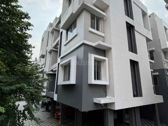 2 BHK Apartment in Behala for resale Kolkata. The reference number is 20318529