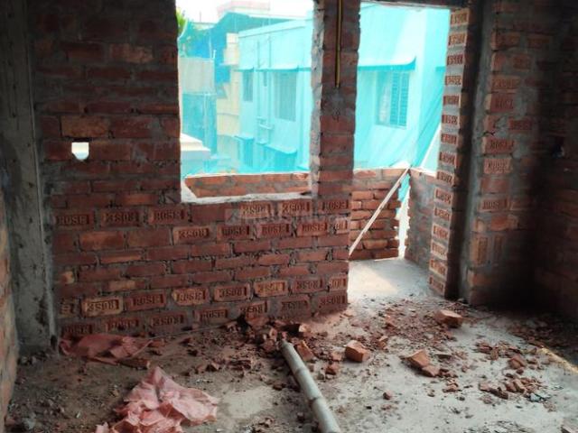 2 BHK Apartment in Behala for resale Kolkata. The reference number is 20515626