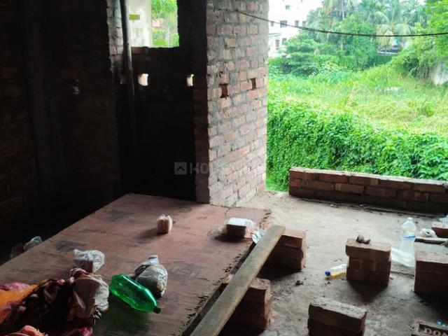 2 BHK Apartment in Behala for resale Kolkata. The reference number is 20668542