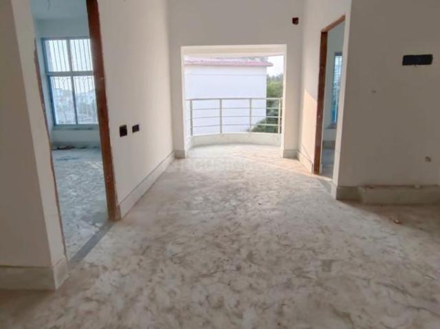 2 BHK Apartment in Behala for resale Kolkata. The reference number is 20992350