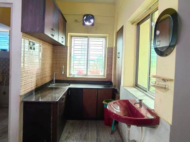 2 BHK Apartment in Behala for resale Kolkata. The reference number is 20998719