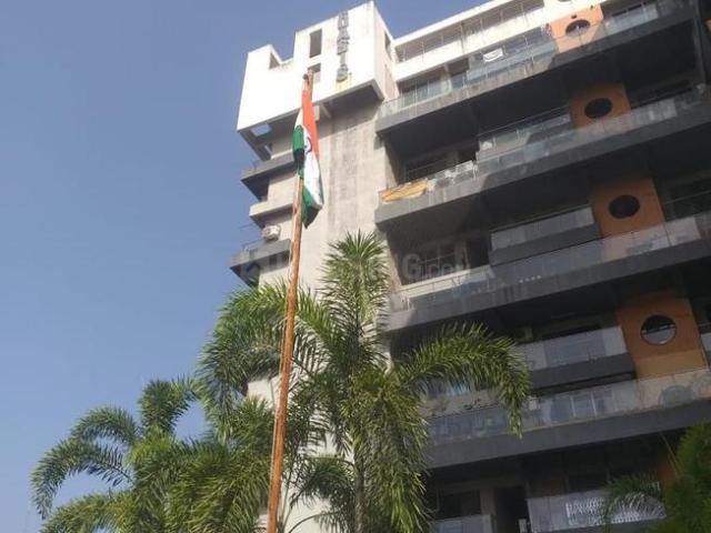 2 BHK Apartment in Belapur CBD for resale Navi Mumbai. The reference number is 16507664