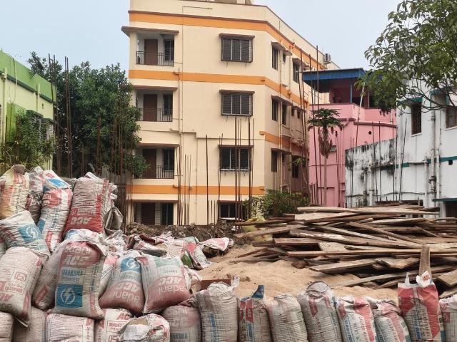 2 BHK Apartment in Belghoria for resale Kolkata. The reference number is 19688384