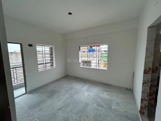2 BHK Apartment in Belghoria for resale Kolkata. The reference number is 20284405