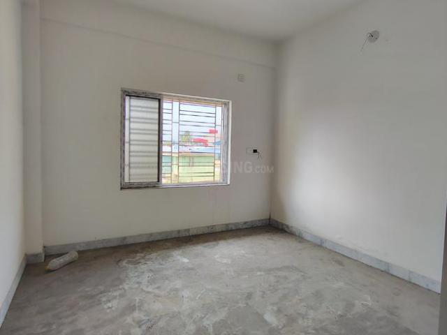 2 BHK Apartment in Belghoria for resale Kolkata. The reference number is 20352702
