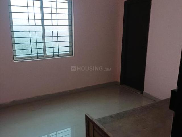 2 BHK Apartment in Beliaghata for rent Kolkata. The reference number is 19678649