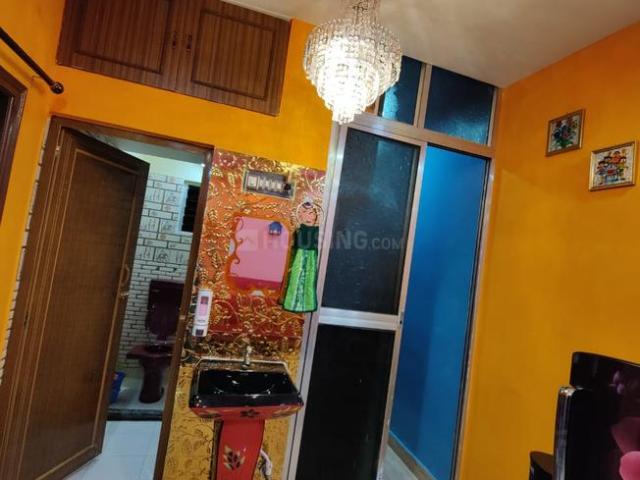 2 BHK Apartment in Beliaghata for rent Kolkata. The reference number is 20892626