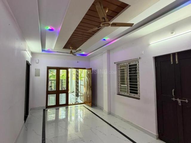 2 BHK Apartment in Benz Circle for rent Vijayawada. The reference number is 20156022