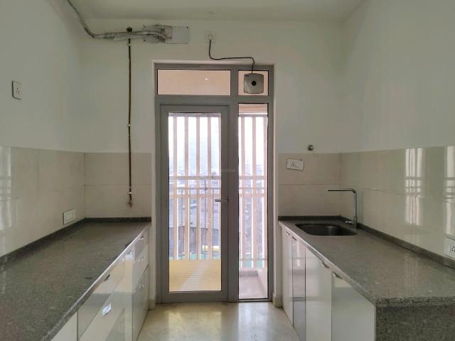 2 BHK Apartment in Bhandup West for rent Mumbai. The reference number is 18449468