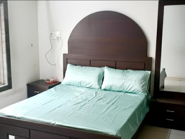 2 BHK Apartment in Bhandup East for rent Mumbai. The reference number is 18146559