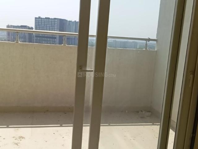 2 BHK Apartment in Bharat Vihar for resale New Delhi. The reference number is 19784923
