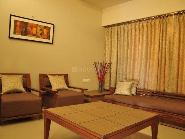 2 BHK Apartment in Bhatha for rent Surat. The reference number is 20140956