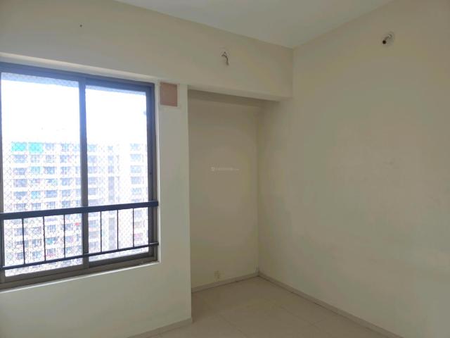 2 BHK Apartment in Bhayandar East for resale Mira Bhayandar. The reference number is 20581651