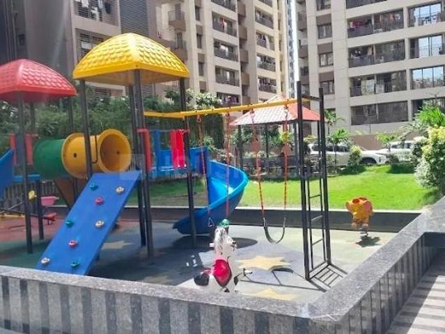 2 BHK Apartment in Bhimrad for rent Surat. The reference number is 19924054