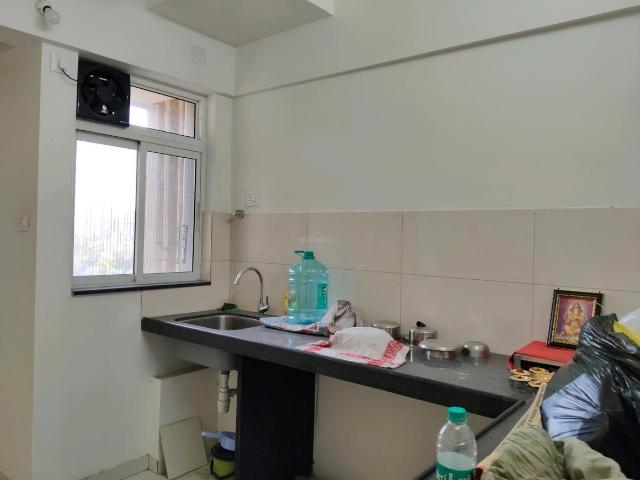 2 BHK Apartment in Bhiwandi for rent Thane. The reference number is 18940379