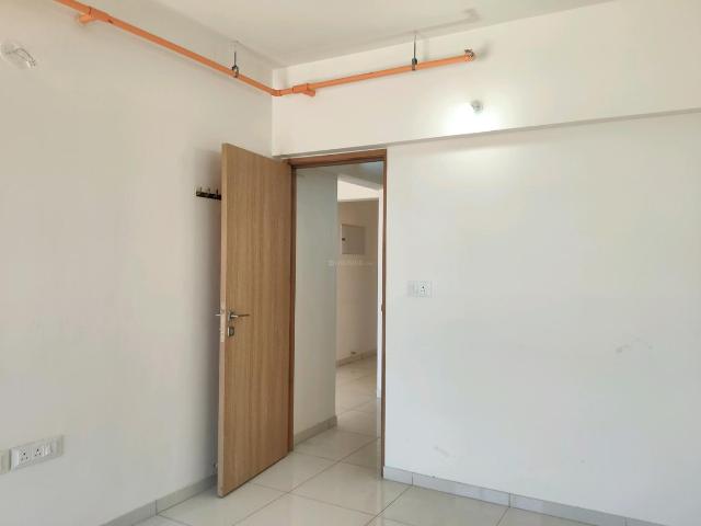 2 BHK Apartment in Bhiwandi for rent Thane. The reference number is 19811377