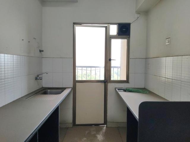 2 BHK Apartment in Bhiwandi for resale Thane. The reference number is 18352321