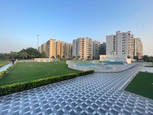 2 BHK Apartment in Bhopura for resale Ghaziabad. The reference number is 20681779