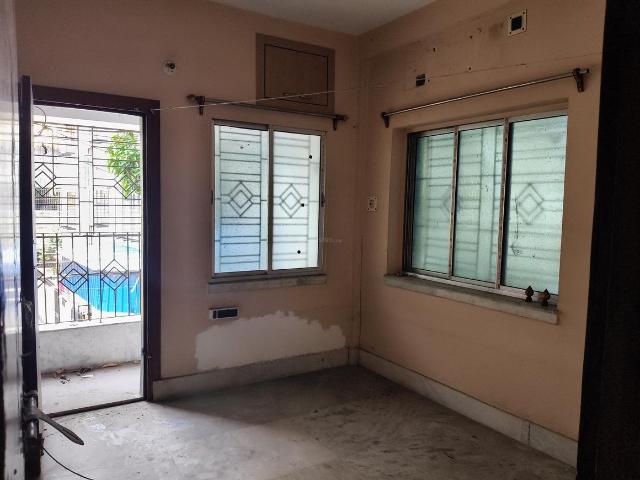 2 BHK Apartment in Bijoygarh for resale Kolkata. The reference number is 19988627
