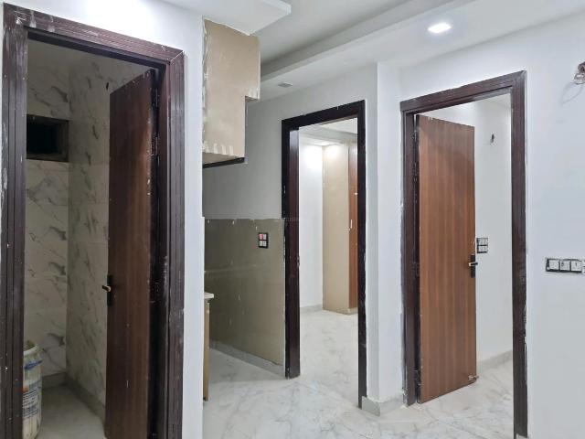 2 BHK Apartment in Bindapur for resale New Delhi. The reference number is 20738823