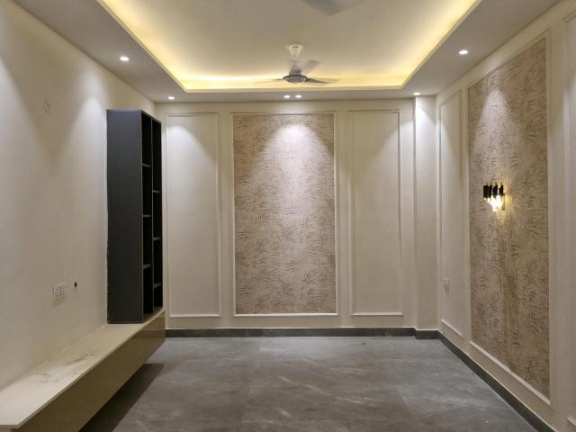 2 BHK Apartment in Bindapur for resale New Delhi. The reference number is 20738856