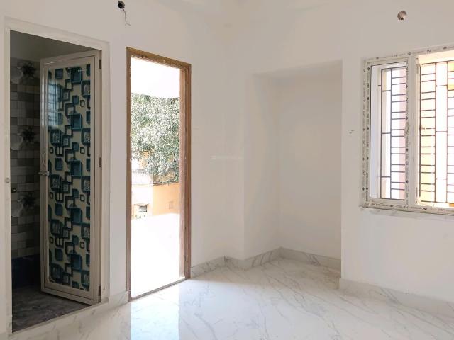 2 BHK Apartment in Bramhapur for resale Kolkata. The reference number is 19969967