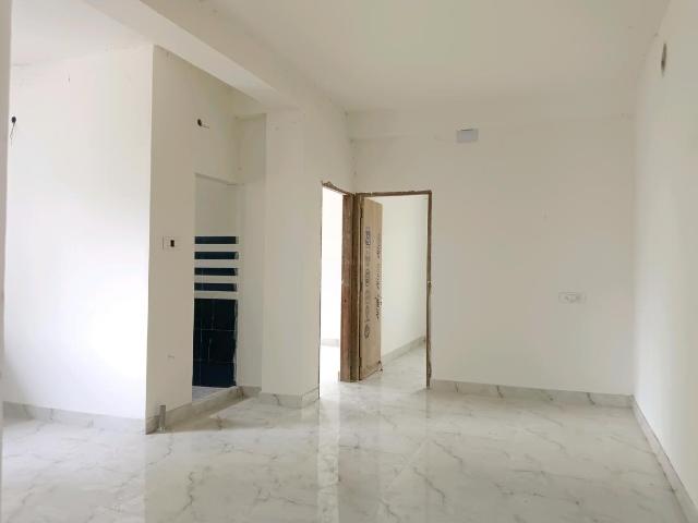 2 BHK Apartment in Bramhapur for resale Kolkata. The reference number is 20329766