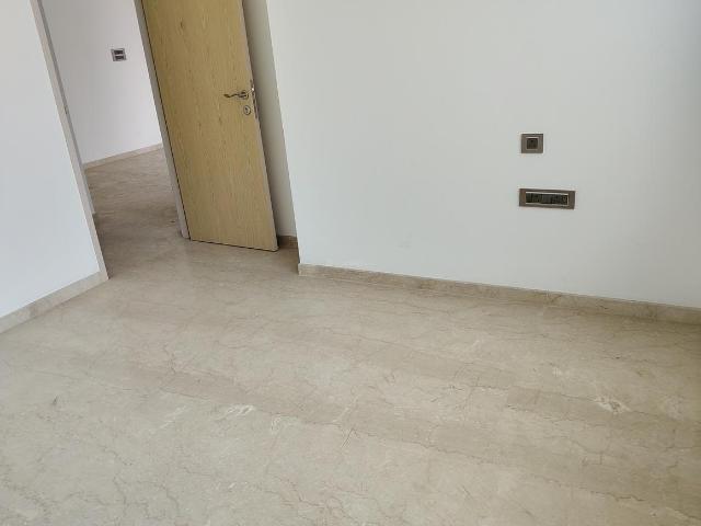 2 BHK Apartment in Byculla for rent Mumbai. The reference number is 19555549