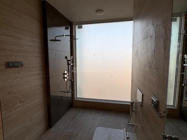 2 BHK Apartment in Byculla for rent Mumbai. The reference number is 20368149