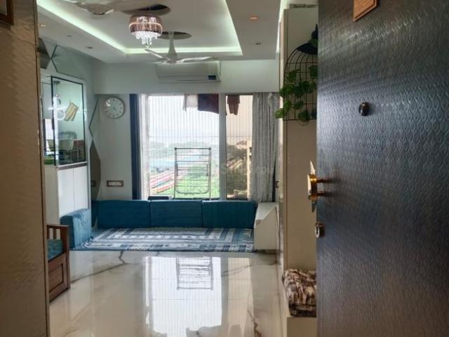 2 BHK Apartment in Byculla for resale Mumbai. The reference number is 18218555