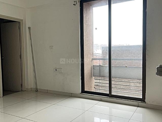 2 BHK Apartment in Gota for rent Ahmedabad. The reference number is 19924291