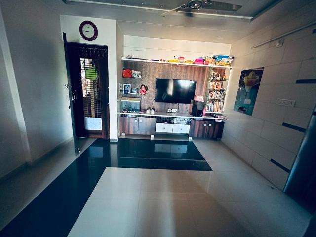 2 BHK Apartment in Gota for rent Ahmedabad. The reference number is 20555430