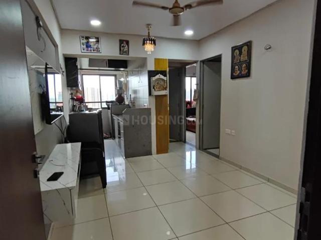 2 BHK Apartment in Gota for rent Ahmedabad. The reference number is 20802165