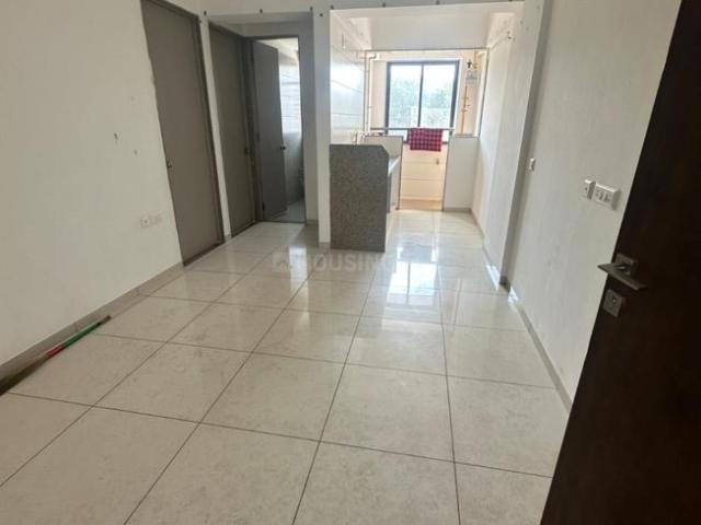 2 BHK Apartment in Gota for rent Ahmedabad. The reference number is 20841068