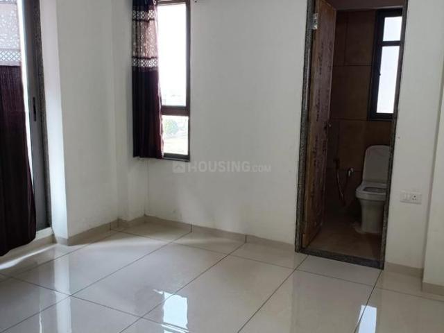 2 BHK Apartment in Gota for rent Ahmedabad. The reference number is 20355841