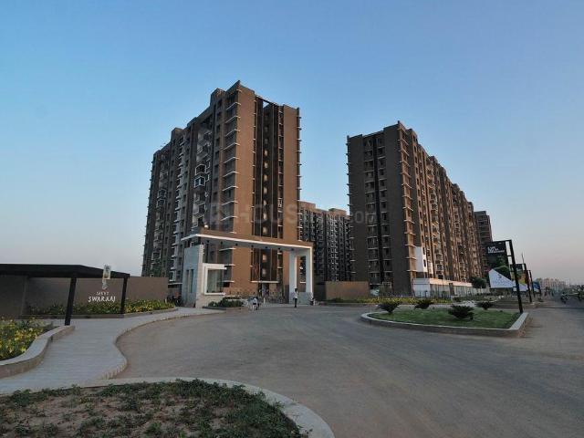 2 BHK Apartment in Gota for resale Ahmedabad. The reference number is 20393611