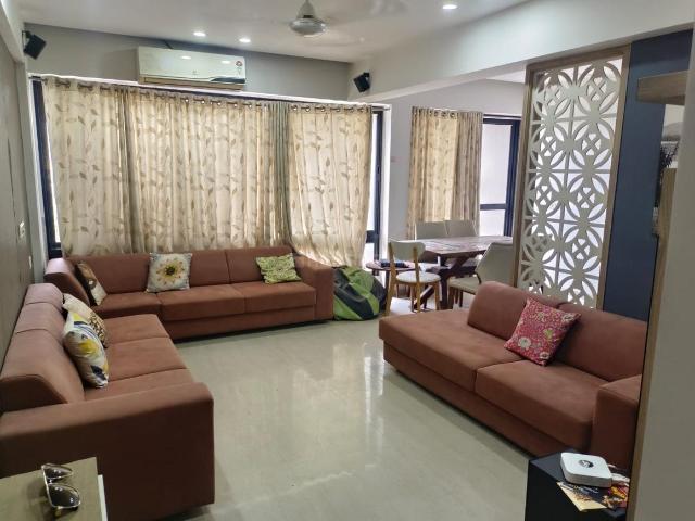 2 BHK Apartment in Gota for resale Ahmedabad. The reference number is 20497134